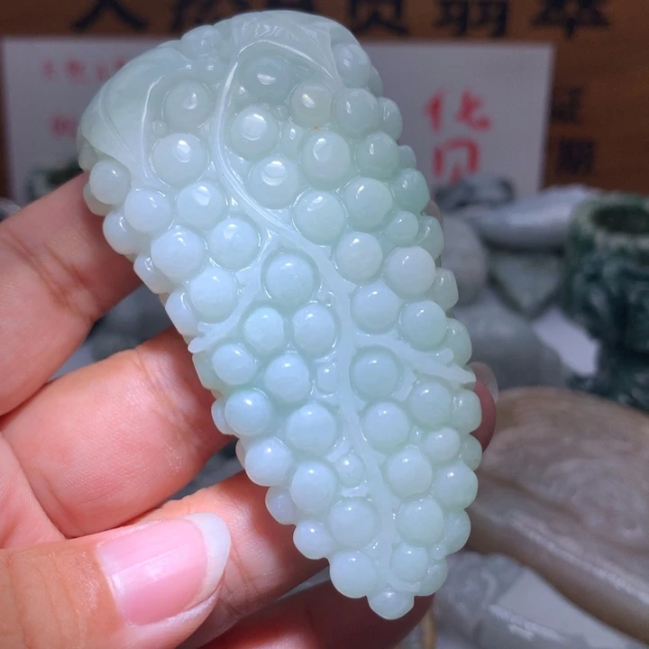 翡翠未镶嵌颈饰保真天然A货翡翠