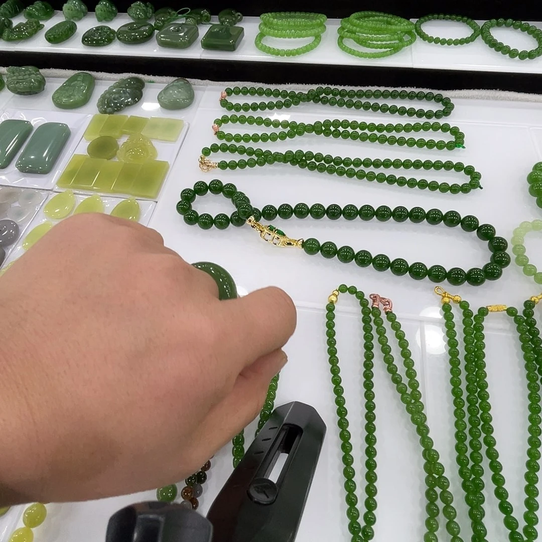 和田玉（糖玉）未镶嵌手链