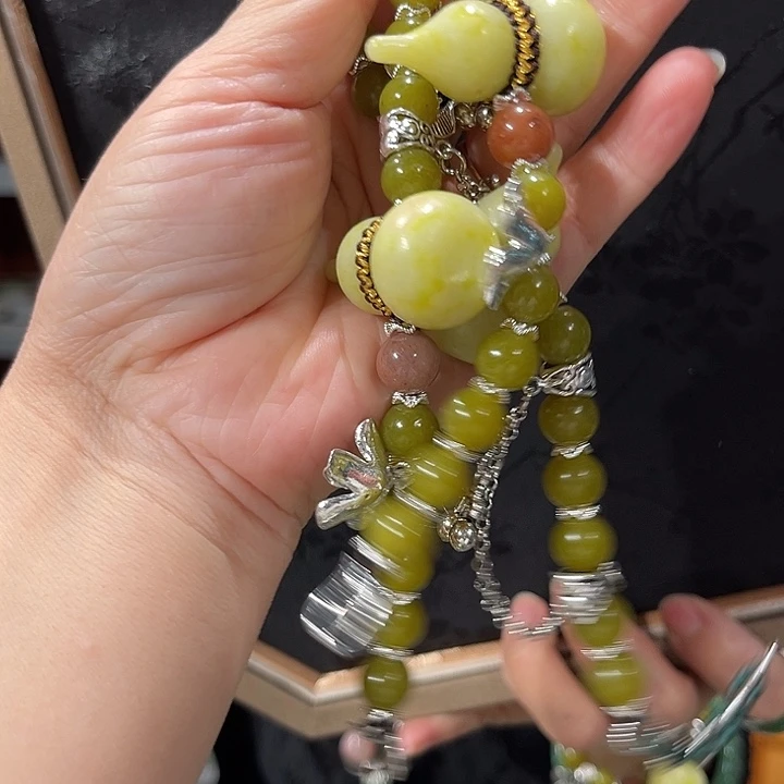 未镶嵌岫玉毛衣链