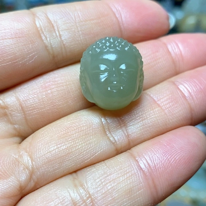 *****和田玉未镶嵌颈饰