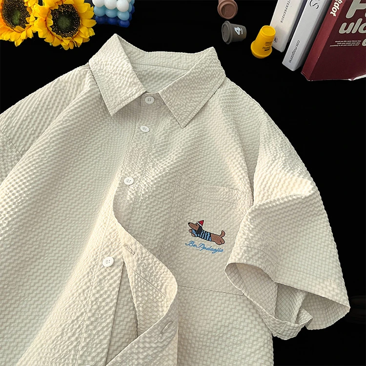 腊肠狗刺绣短袖衬衫男夏季薄款泡泡纱速干轻薄款青少年休闲衬衣服