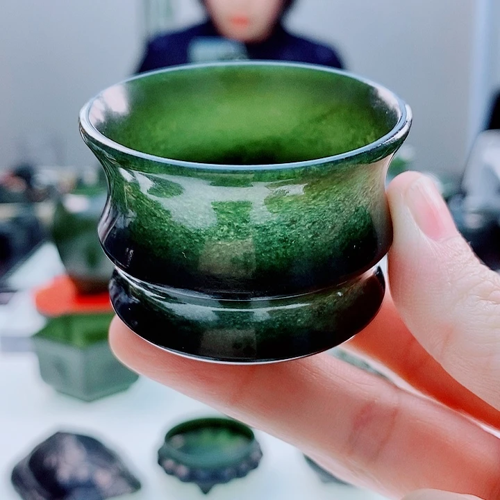 和田玉（青玉）未镶嵌把件微瑕