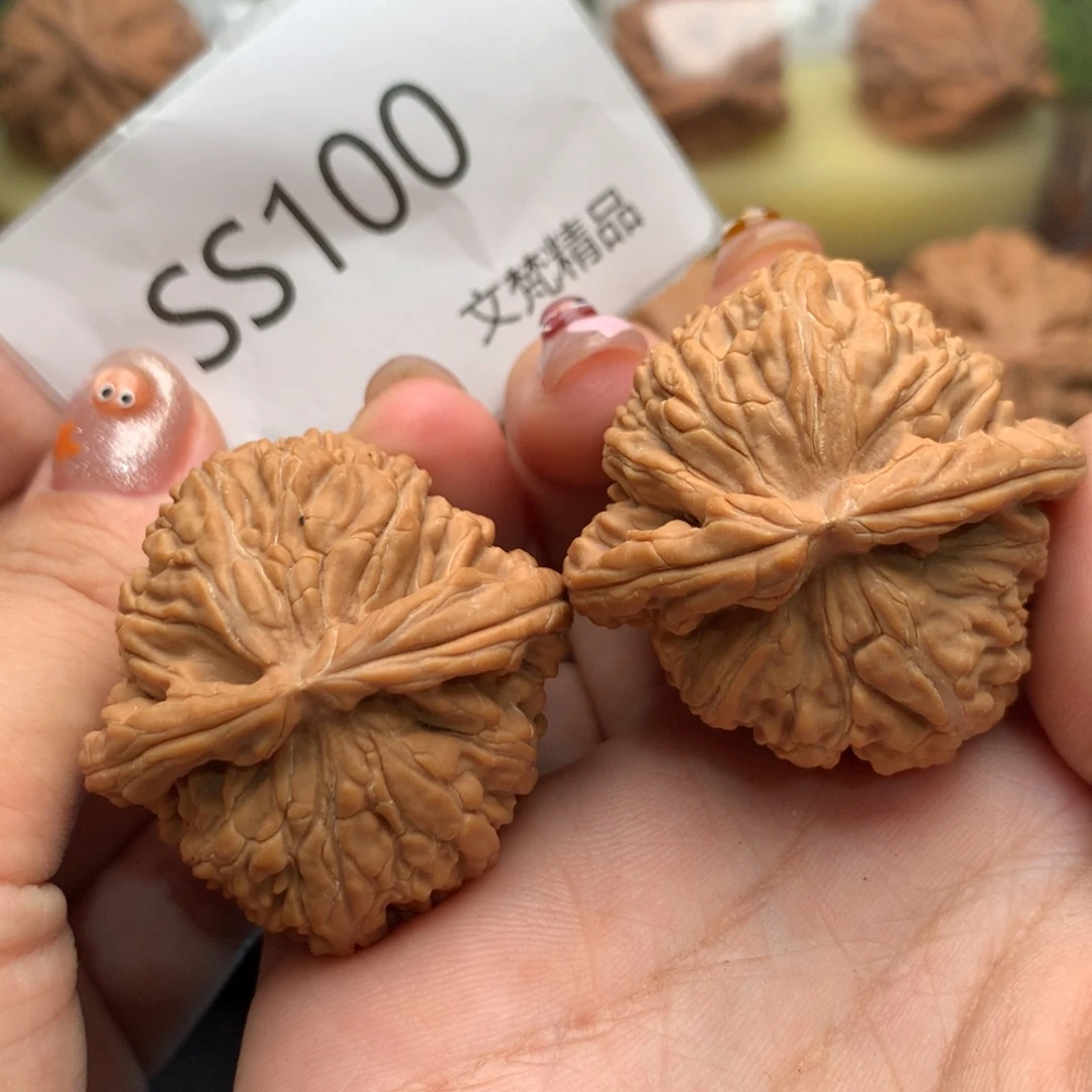 把件文玩核桃全品白狮子39