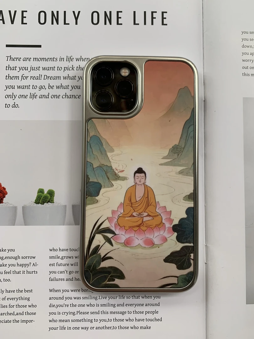 biubiu菌.莲花佛iPhone16pro电镀银菲林壳磨砂菲林亮面磁吸手机壳