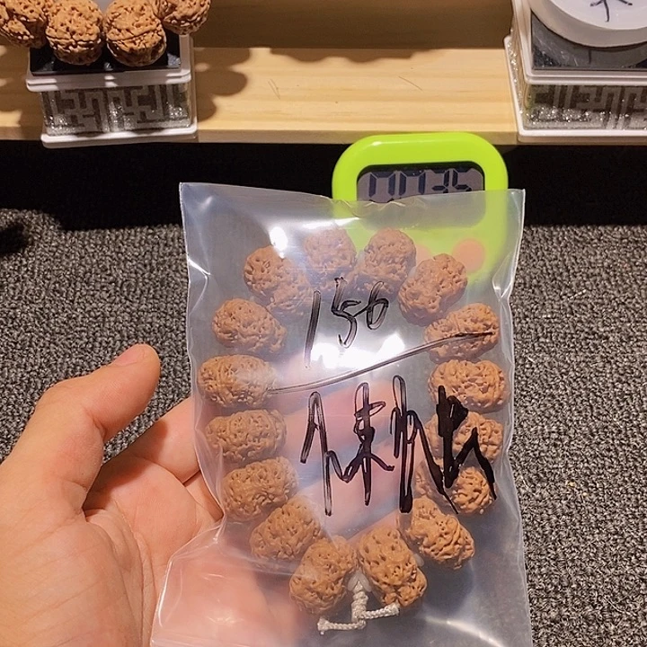 懒***虫吊坠金刚菩提在那里等我们了