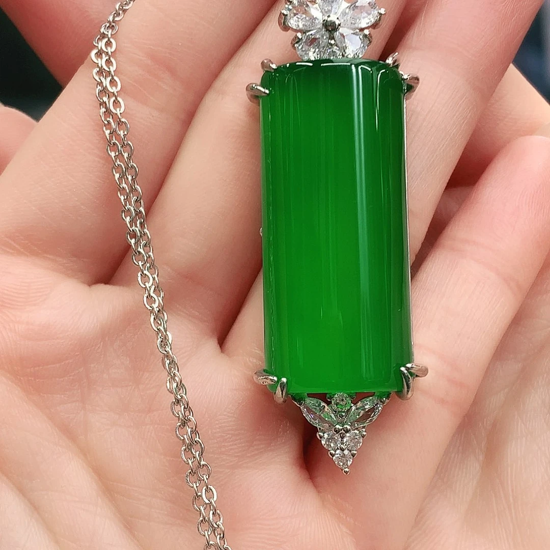 合金吊坠玛瑙/玉髓