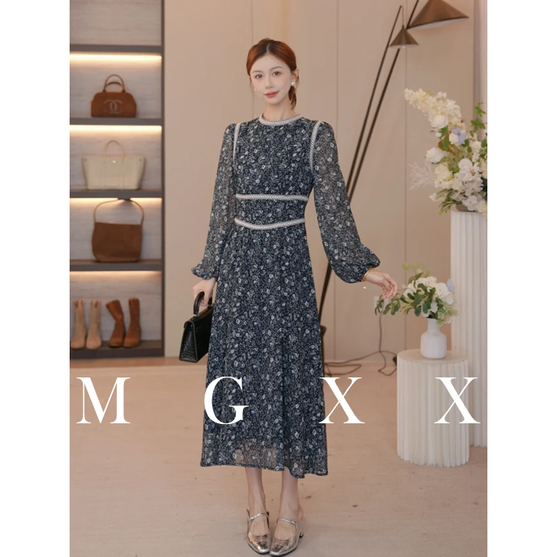 MG小象 【蓝雾繁花】蕾丝显瘦气质长袖法式收腰连衣裙 M825Q13600