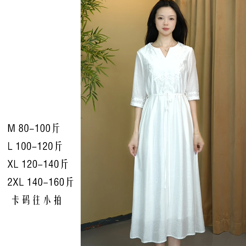 1027#2024新款棉麻复古国风大气优雅带V领刺绣A字型连衣裙