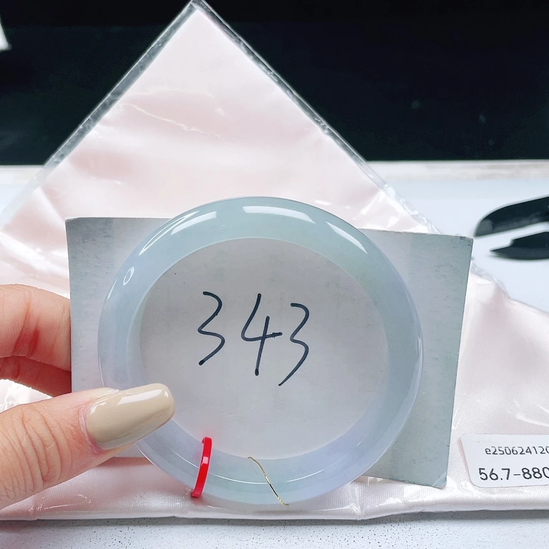 翡翠未镶嵌手镯56+正圈