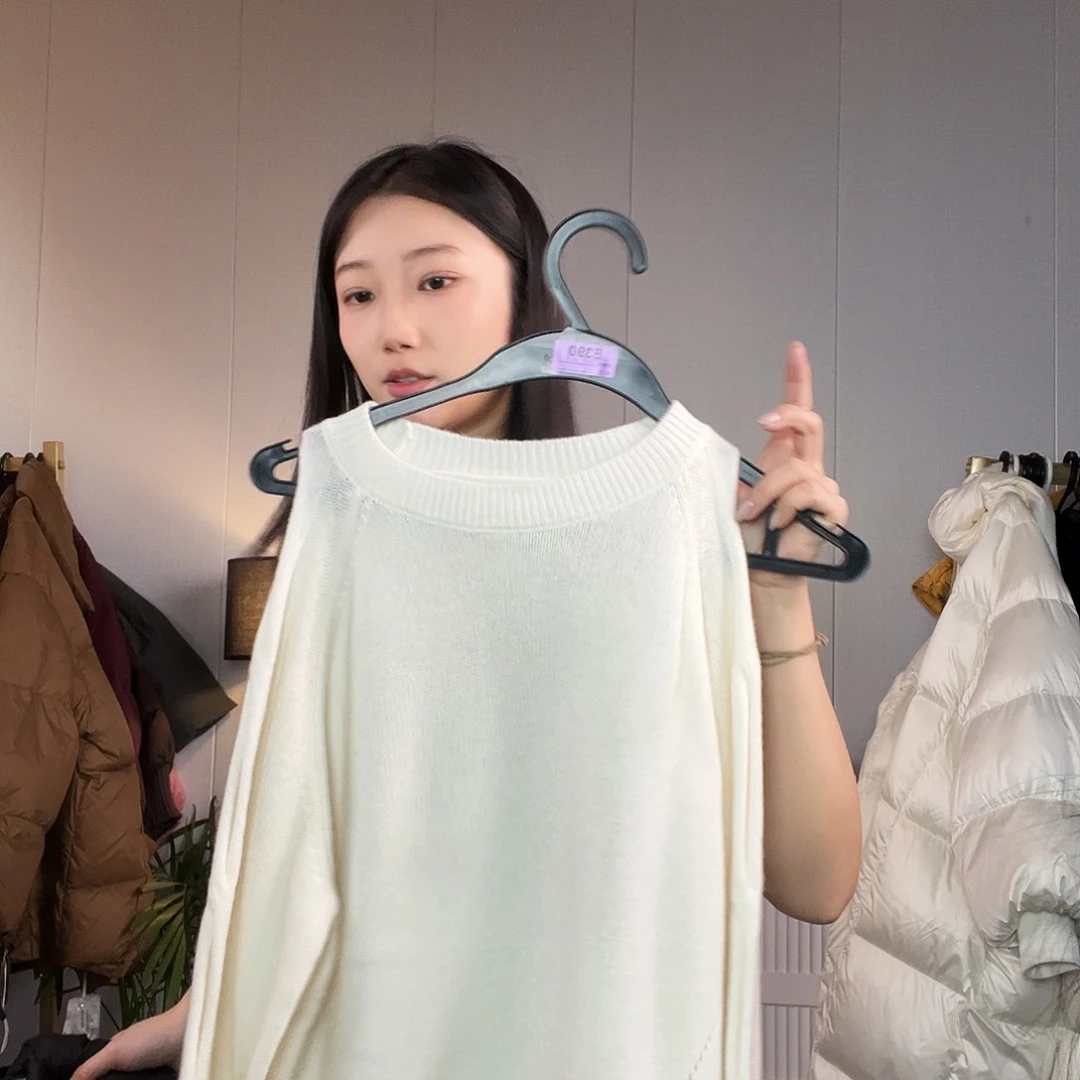 毛衣去拍哦哦哦哦艳艳