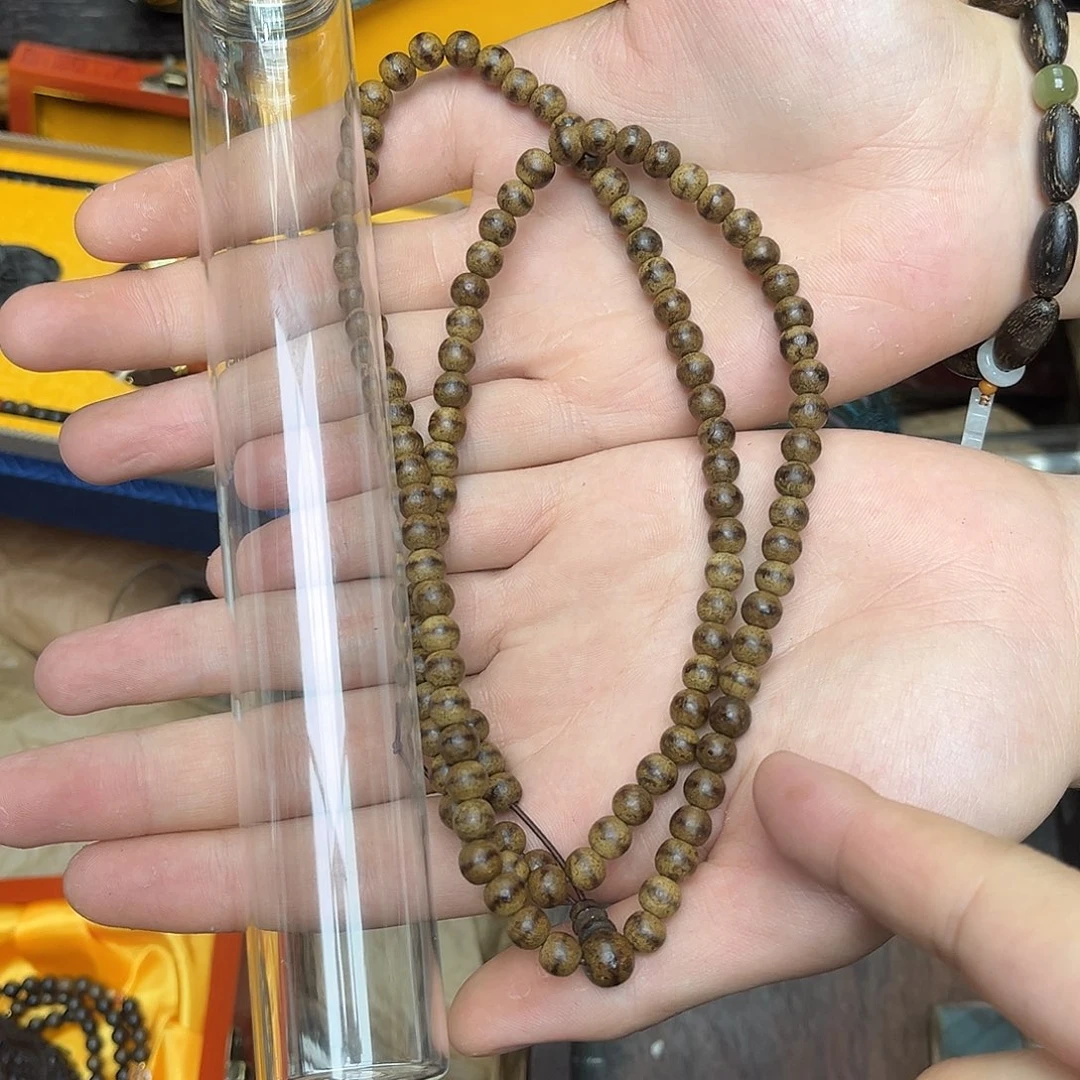 大叶紫檀（黑酸枝木类）