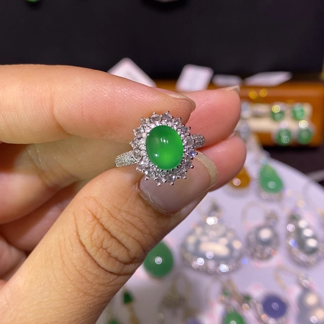 【闪购商品】套链18K金镶嵌翡翠