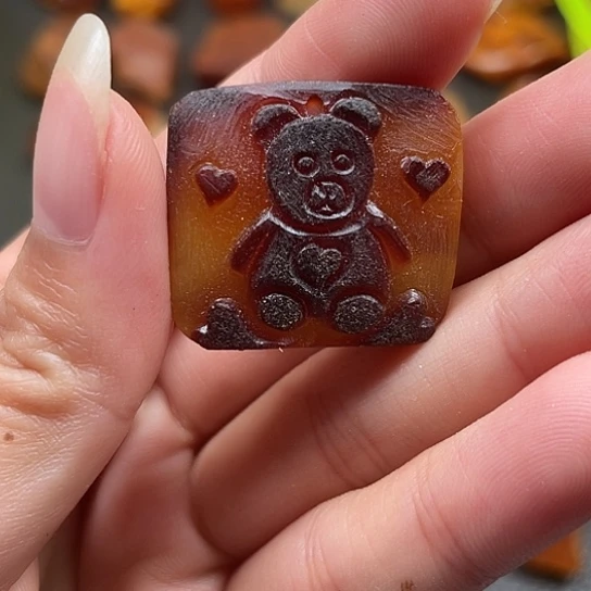 定制琥珀蜜蜡小熊