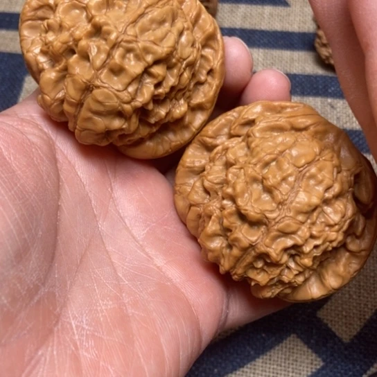 吊坠文玩核桃龙鼎