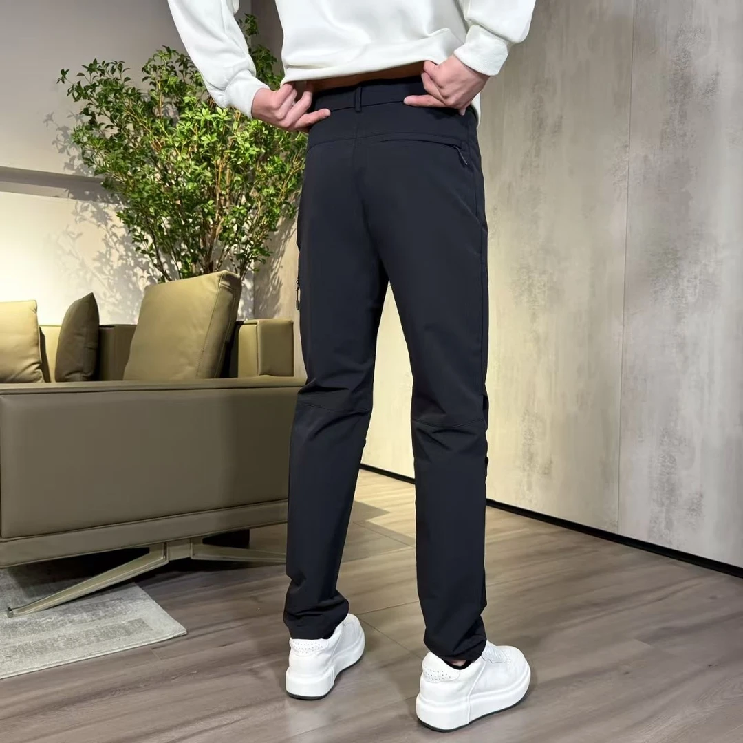 户外冲锋防水拉链潮流外裤长裤一号