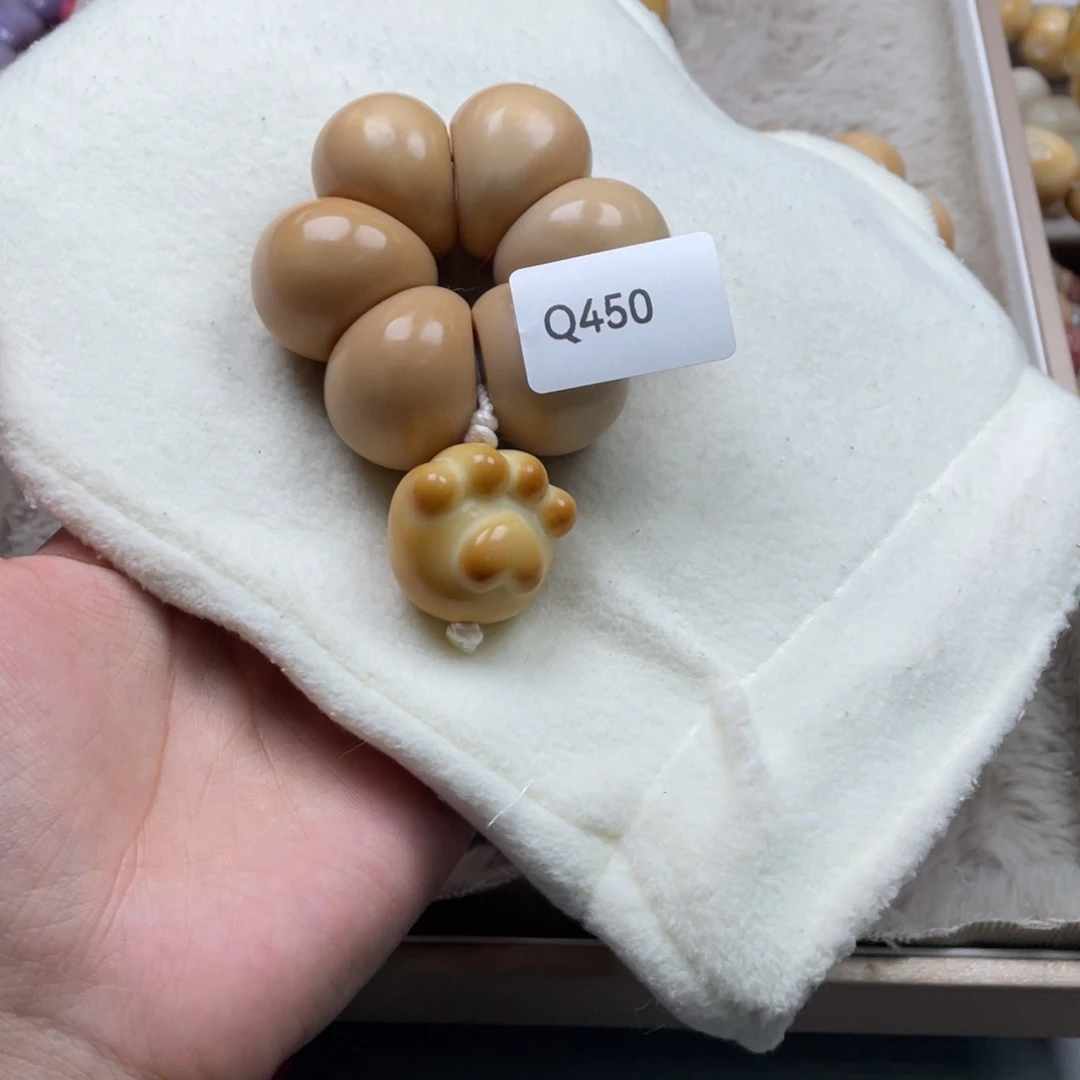 赫***m吊坠菩提根/象牙果Q450牙果蒜瓣手捻28mm一串通货
