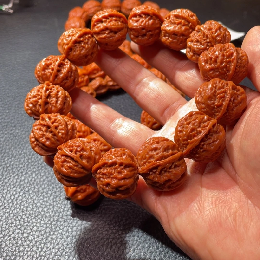 手串文玩核桃新年愿望