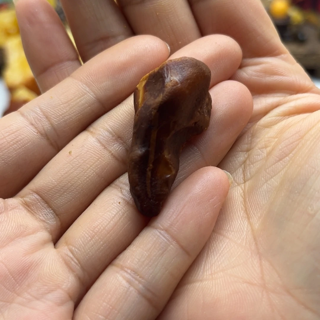 R***晶琥珀未镶嵌珠宝奇石蜜蜡定制老型