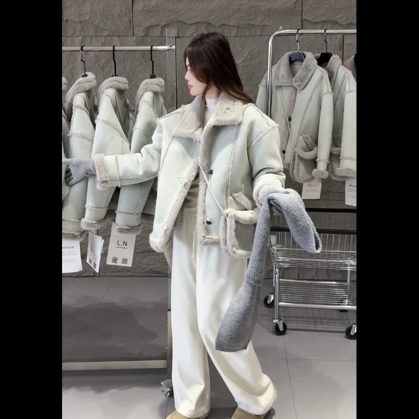 N10388蓝灰色皮毛一体外套