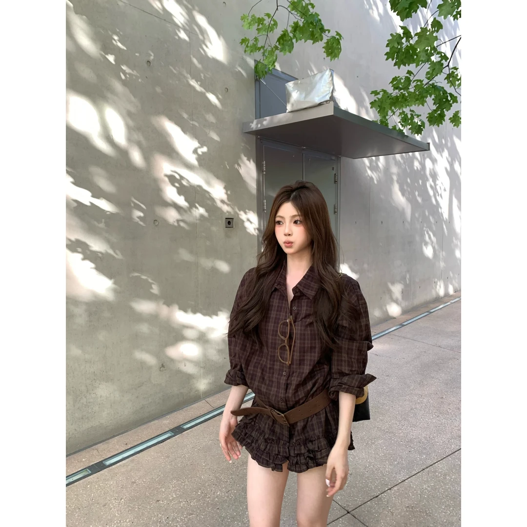 大码慵懒风咖色格纹长袖衬衫外套女polo领宽松衬衣设计感开衫上衣