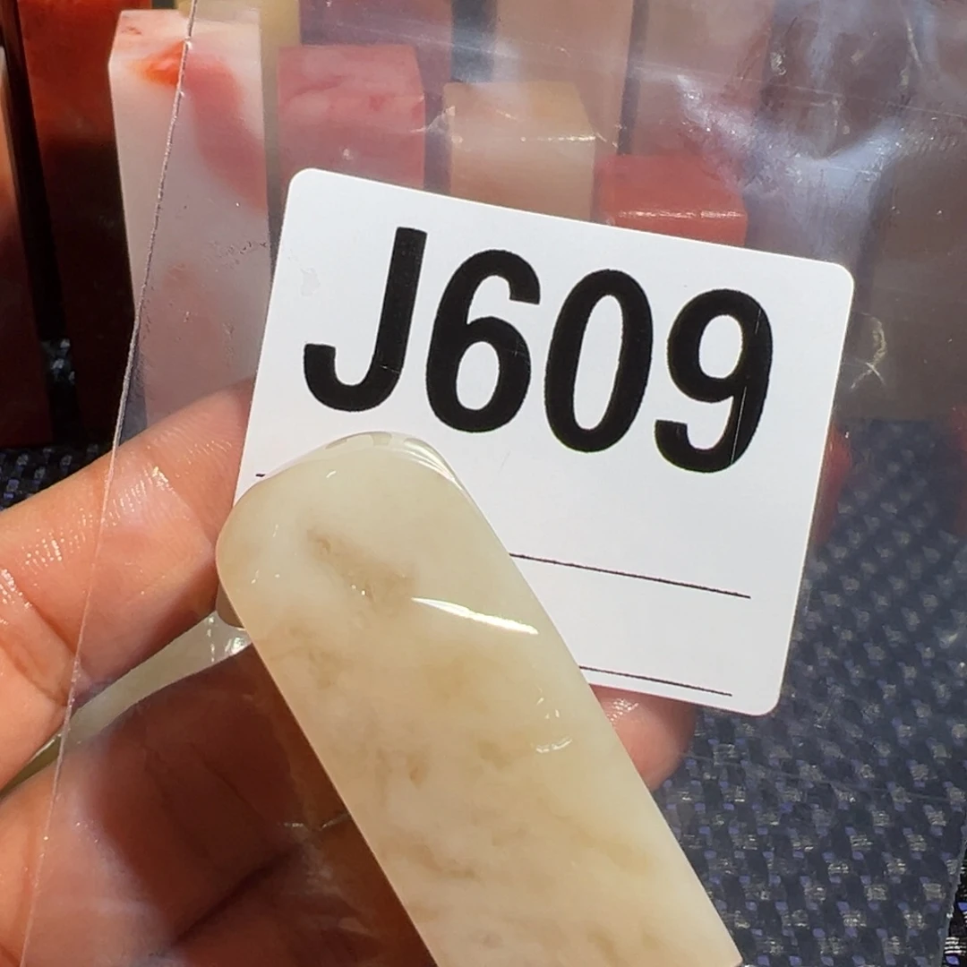 【闪购商品】寿山石印石L****r老挝石