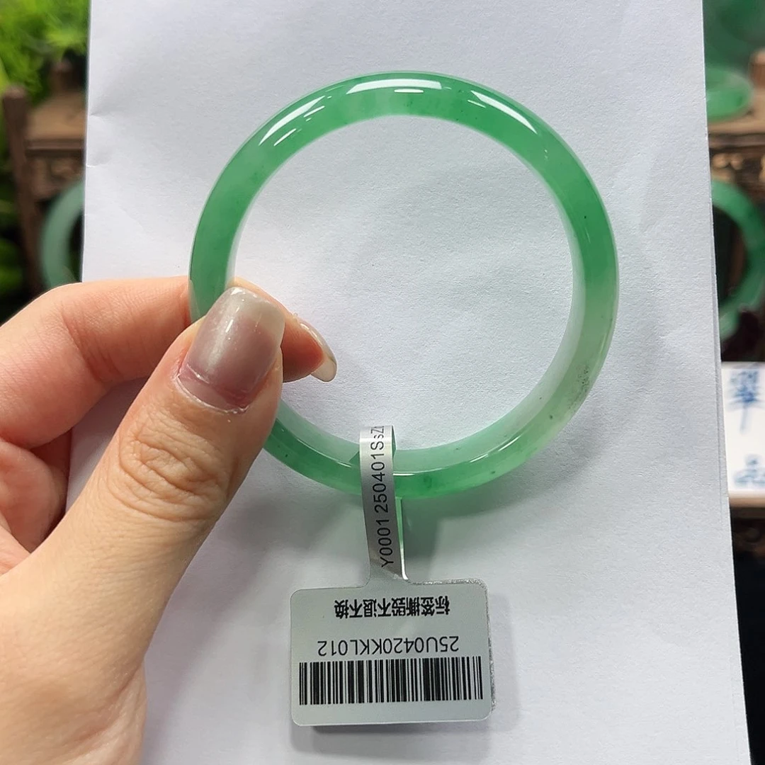 石英质玉手镯未镶嵌➕迪迪52-53