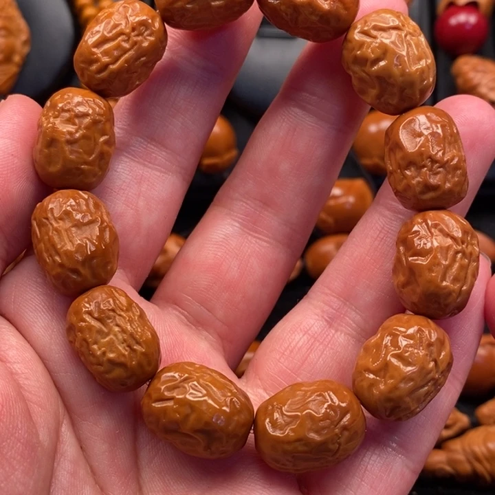 橄榄核手串金丝小枣