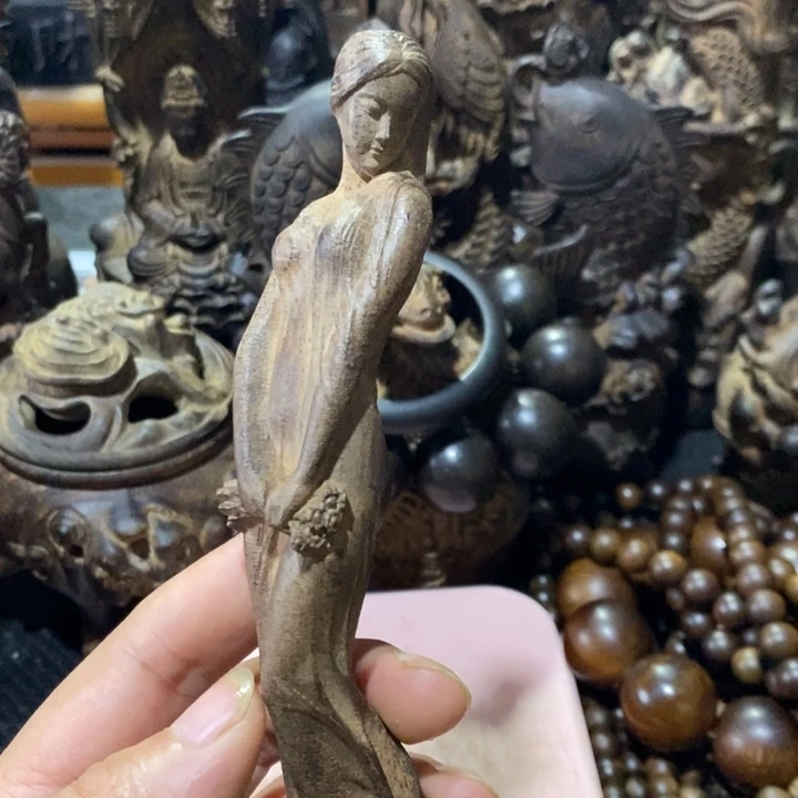 木摆件家居设计的