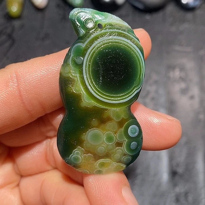 玛瑙/玉髓合金颈饰