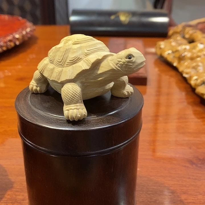 茶室空间茶桌马年摆件