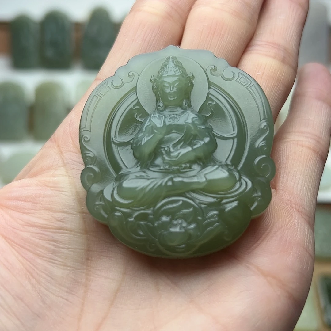 和田玉未镶嵌颈饰