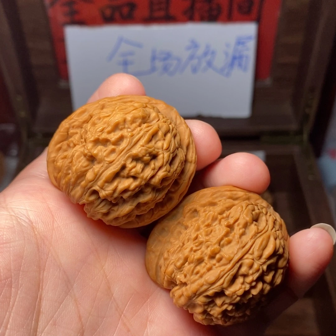 吊坠文玩核桃品****?南疆石