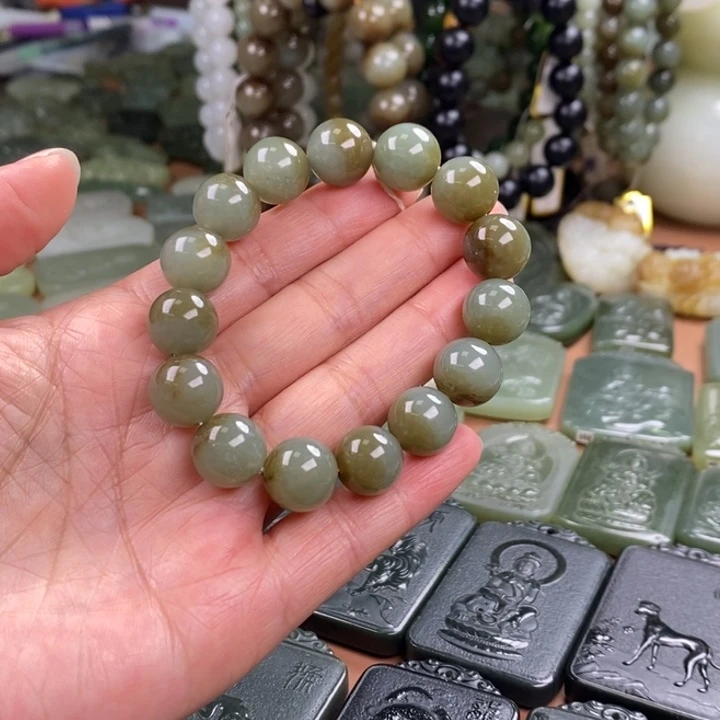 和田玉未镶嵌手链