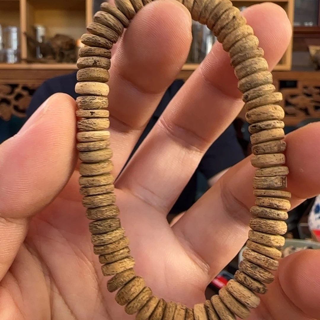 手串沉香斯里兰卡土沉皮油片珠4克