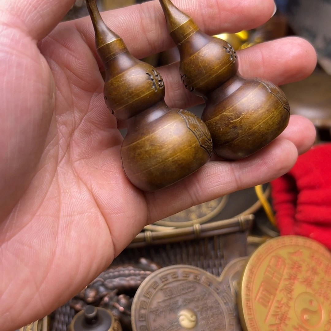 精美铜器，点击下单