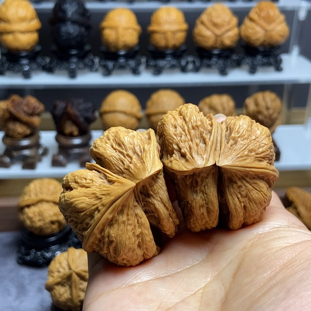 桃核把件8…………47mm