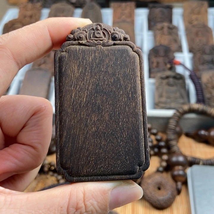 木喀**仑越南1芽庄红土牌