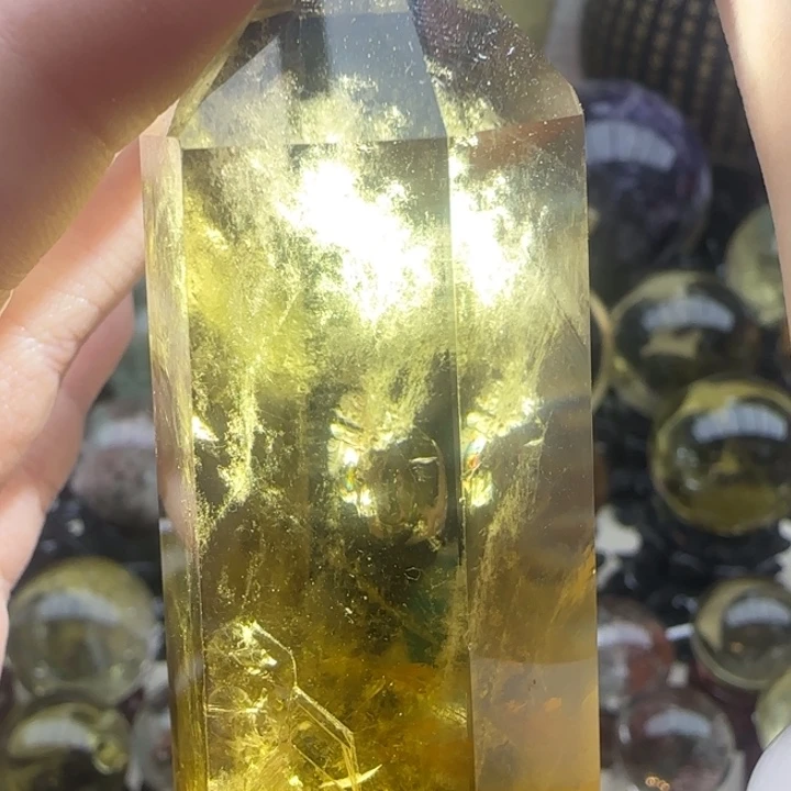 水晶未镶嵌摆件d625