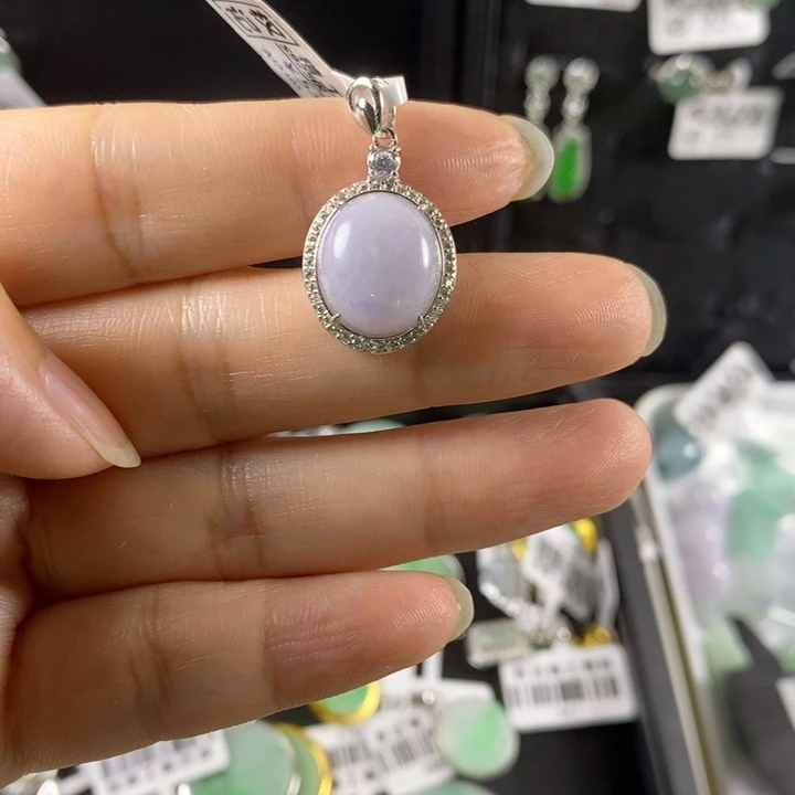 9***7颈饰未镶嵌翡翠颈饰未镶嵌翡翠