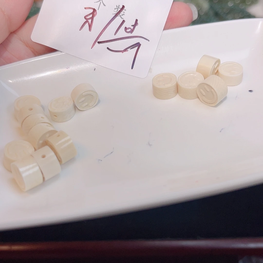 未镶嵌珠宝半成品水晶157 。