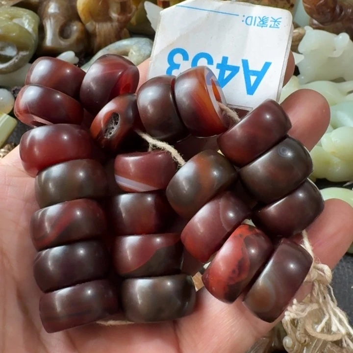 玛瑙/玉髓颈饰合金