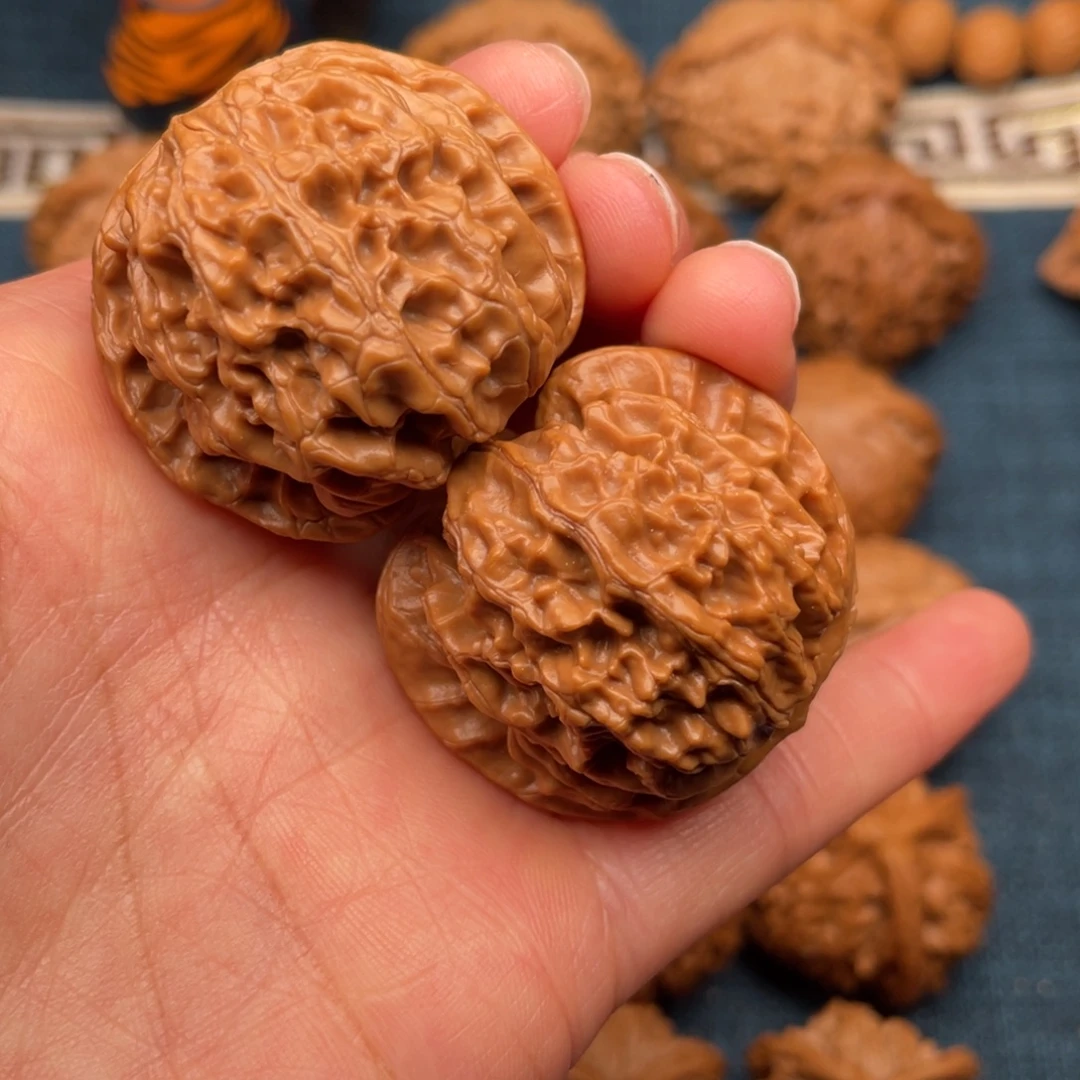 文玩核桃把件38精品球苹果