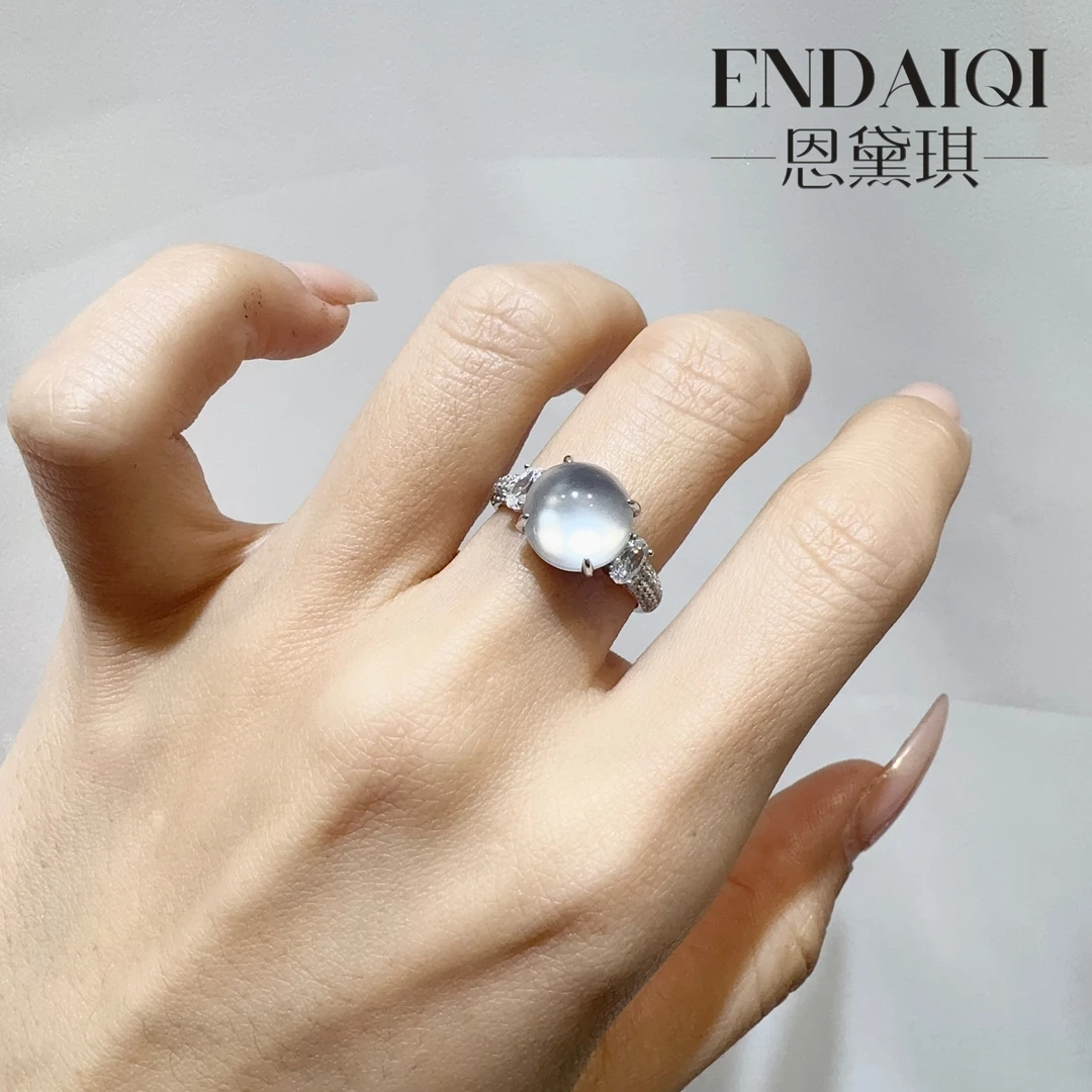 ENDAIQI 天然缅甸石英质玉水沫揭阳工经典款围镶白冰蛋面戒指