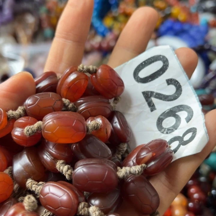 卿***尘玛瑙/玉髓颈饰未镶嵌