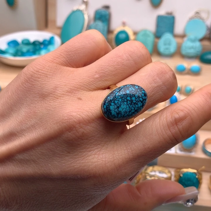 绿松石18K金镶嵌珠宝奇石