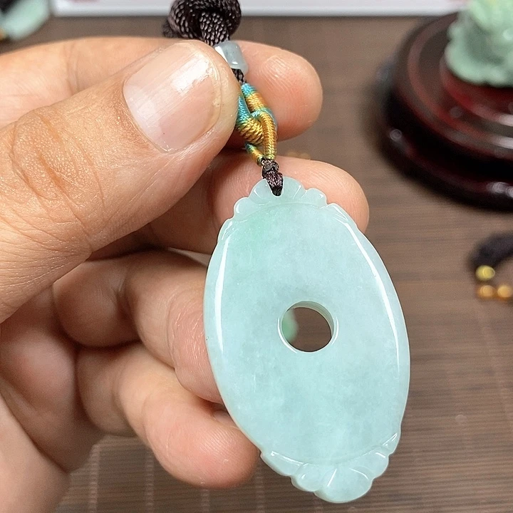 颈饰未镶嵌翡翠天然翡翠玉A货配证书