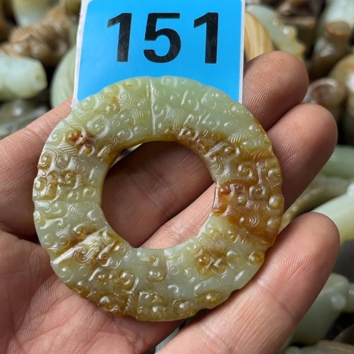 和田玉颈饰未镶嵌妙****)