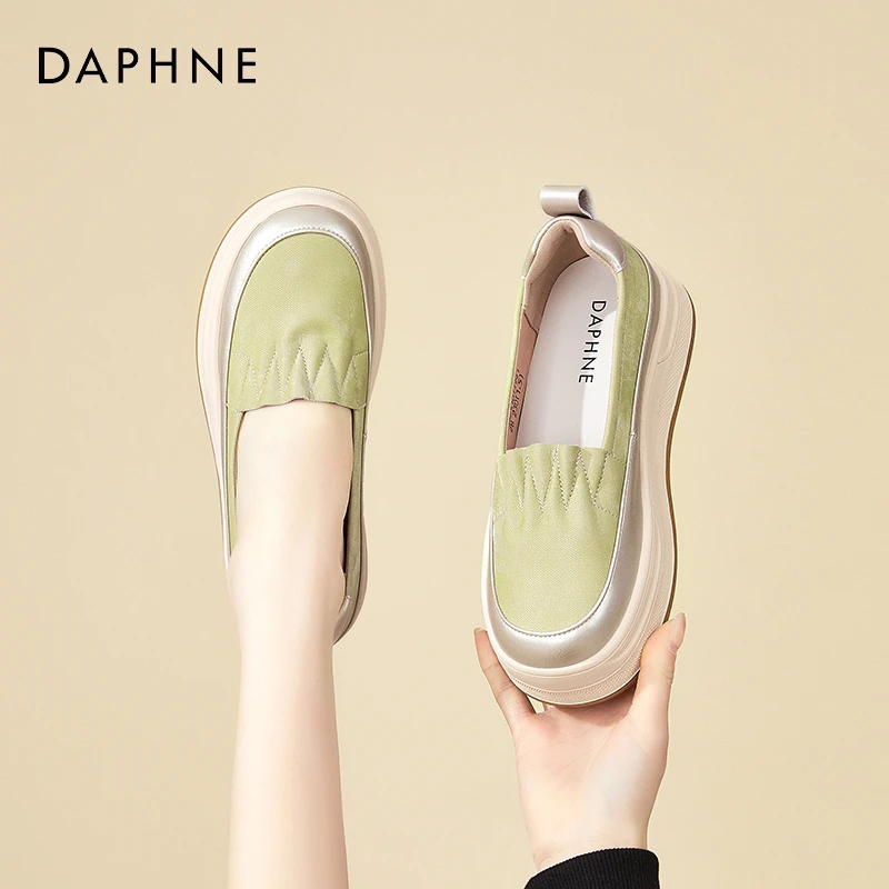 达芙妮透气潮流轻便浅口乐福鞋女2025夏季新款厚底增高休闲松糕鞋