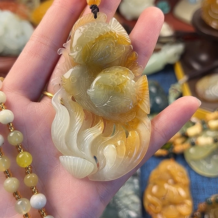 蛇纹石玉合金颈饰