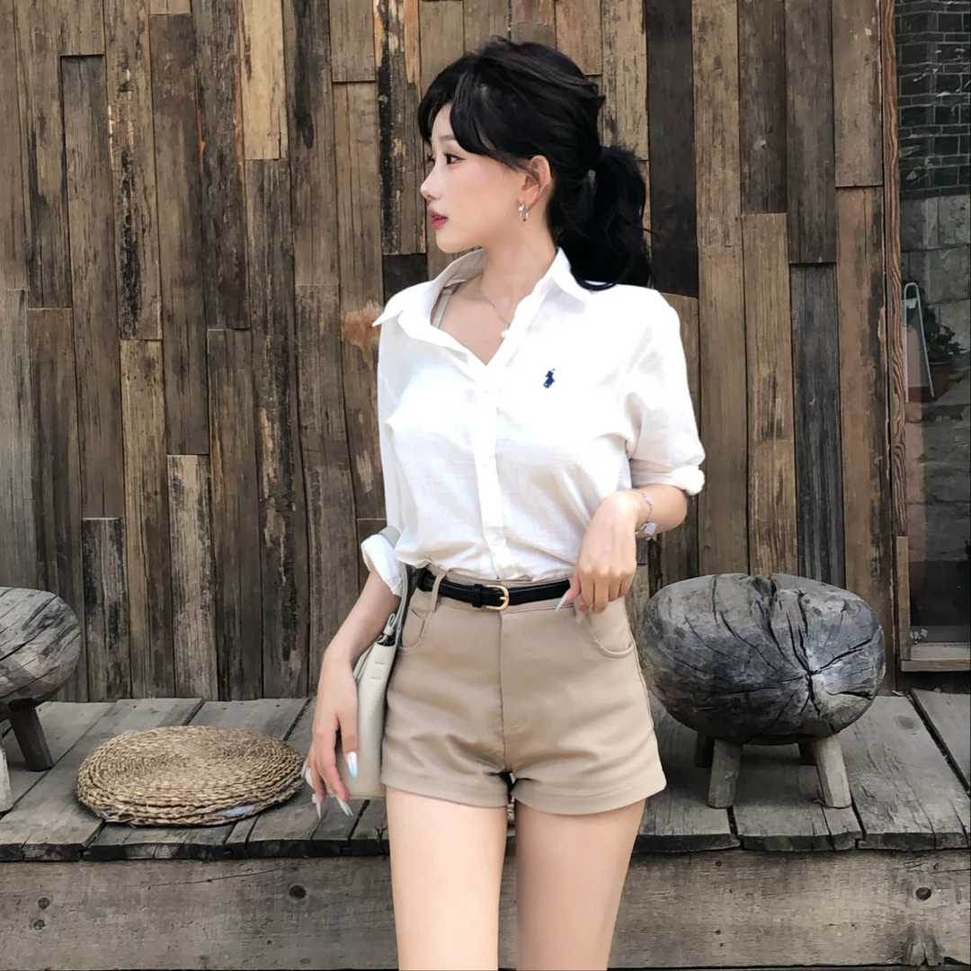 陈六六CHENLIULIU【超绝比例】卡其色辣妹休闲短裤